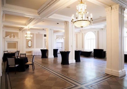 The Queensbury Hotel image 25